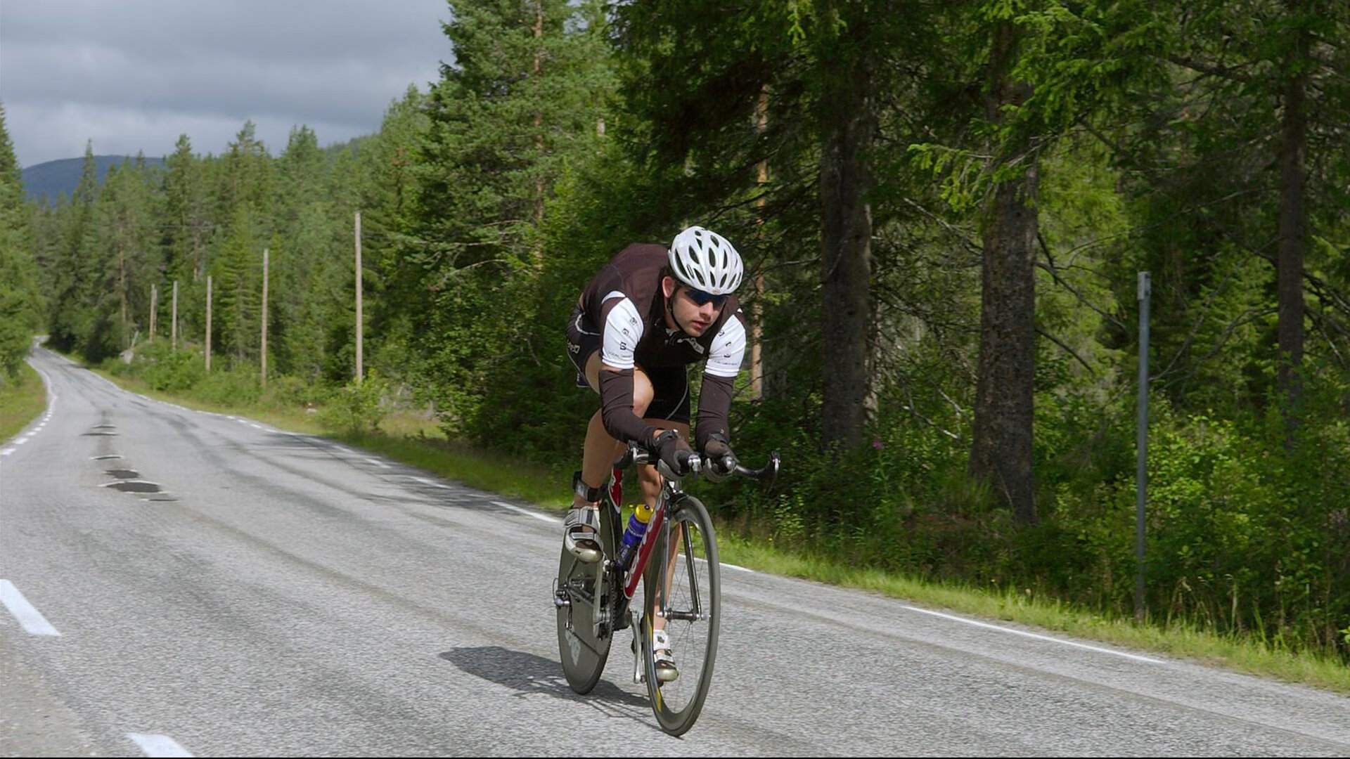 欧冠半决赛焦点战，老鹰展翅，力克爵士挺进决赛