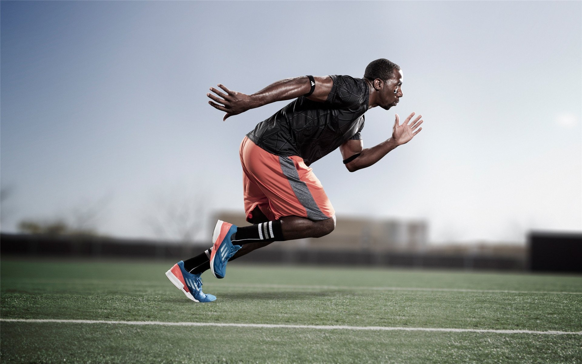 哈弗茨爆发，巴西踏平哥斯达黎加，足球世界的双重奏鸣