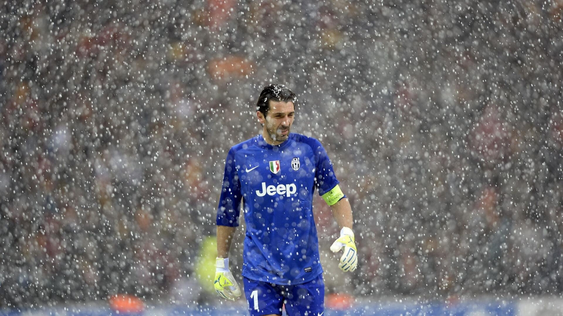 篮球世界的双重奏，勇士铁血粉碎新疆神话，约基奇世界杯舞台展露统治力