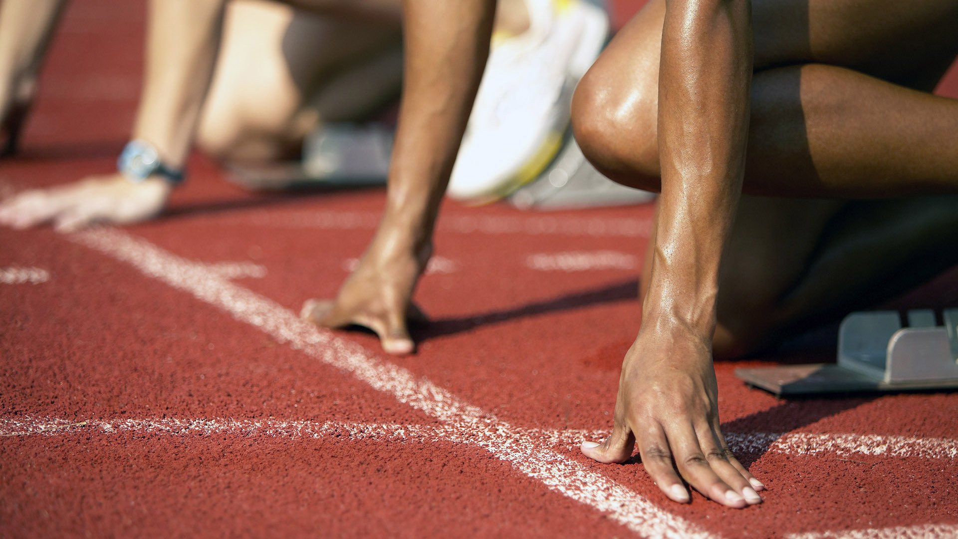 勒克莱尔点燃赛场，迈凯伦绝地翻盘，F1新秩序正在诞生